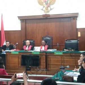 Selebgram Vinna Natalia Dituntut 4 Bulan Penjara, Terbukti Lakukan Kekerasan Terhadap Suami