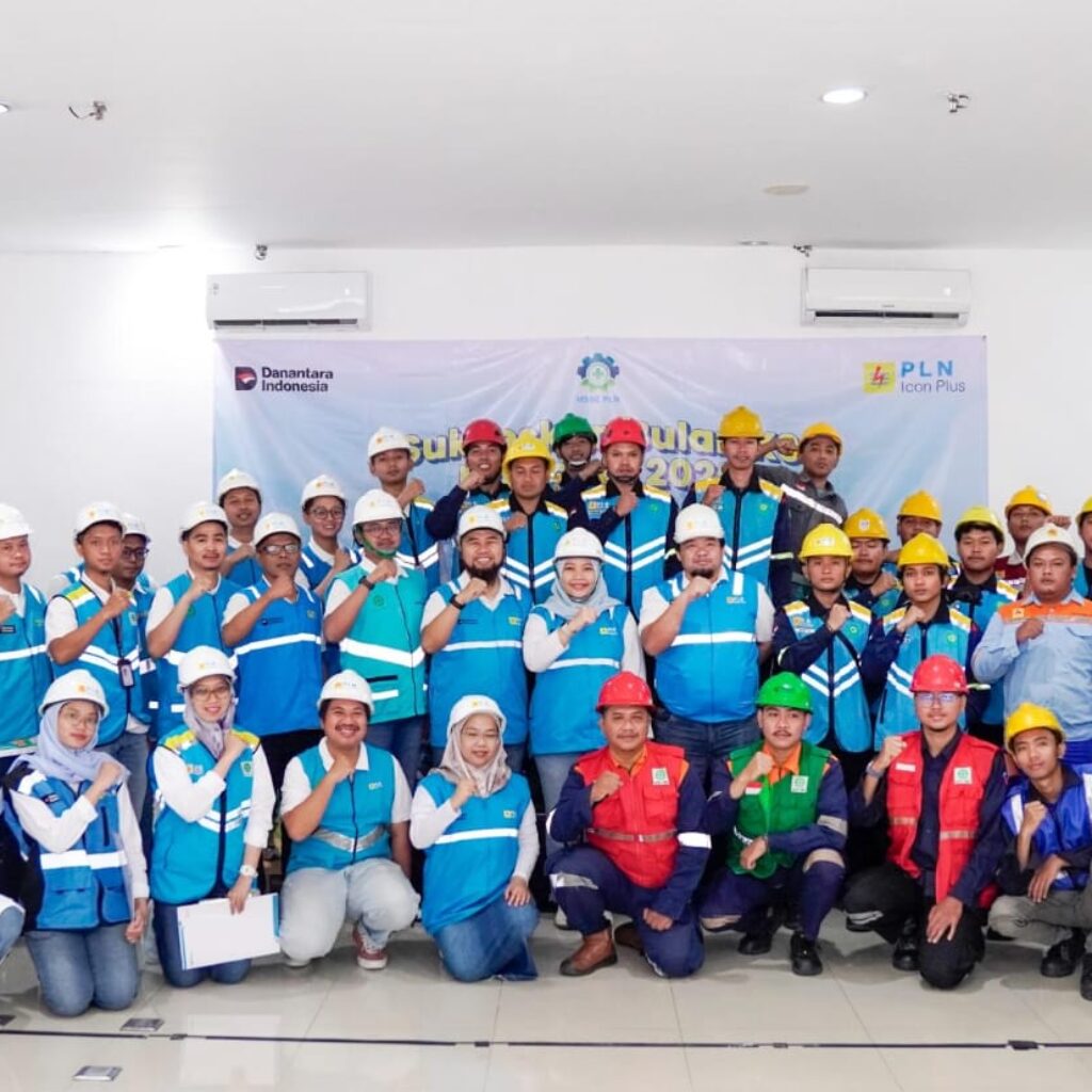 PLN Icon Plus Jatim Tegaskan Komitmen Keselamatan Kerja dalam Apel Bulan K3 Nasional 2026