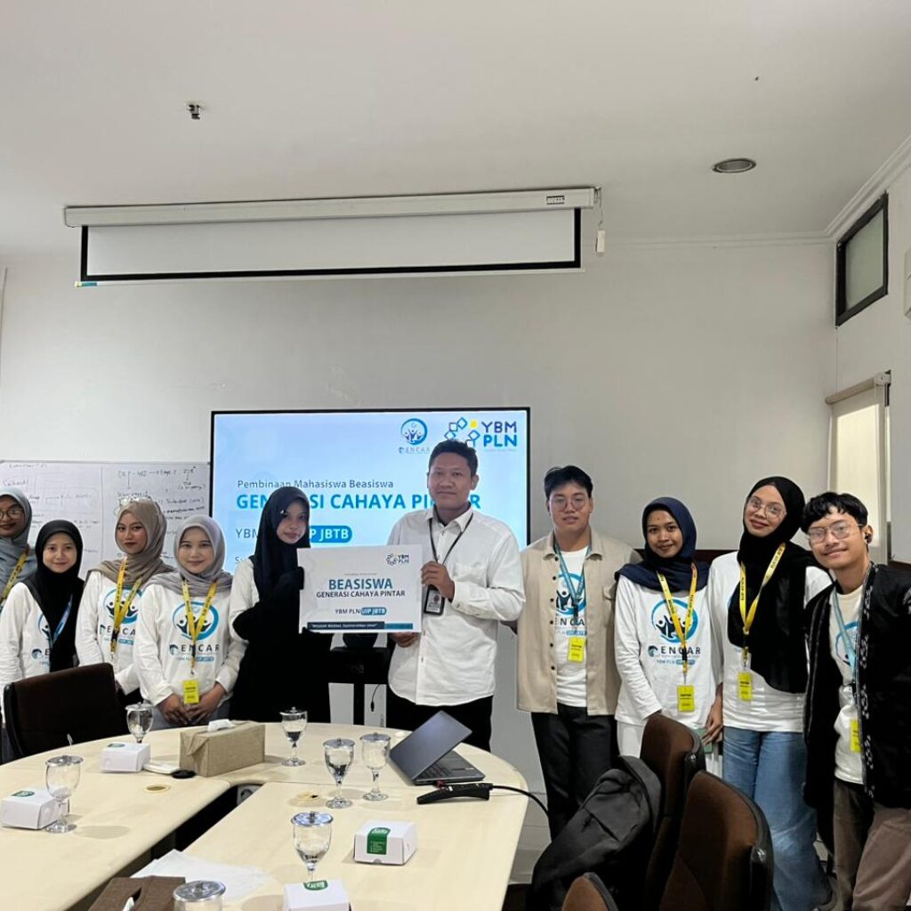 YBM PLN UIP JBTB Bekali Mahasiswa Penerima Beasiswa Lewat Pembinaan Sosial