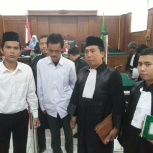 Majelis Hakim Perintahkan JPU Panggil Paksa Kadisdik Aris Agung Peawai