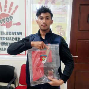 Kasus Pengeroyokan di Kebomas Terungkap, Satreskrim Polres Gresik Amankan Ayah dan Anak