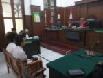 Sidang Pemerasan Kadisdik Jatim, Dua Mahasiswa Dituntut 1 Tahun 6 Bulan