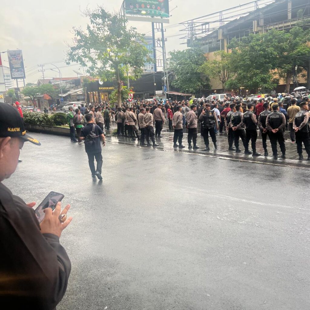 Aspirasi di Depan LPS Buruh PT Pakerin Turun ke Jalan, PT Pakuwon Pilih Pendekatan Dialogis