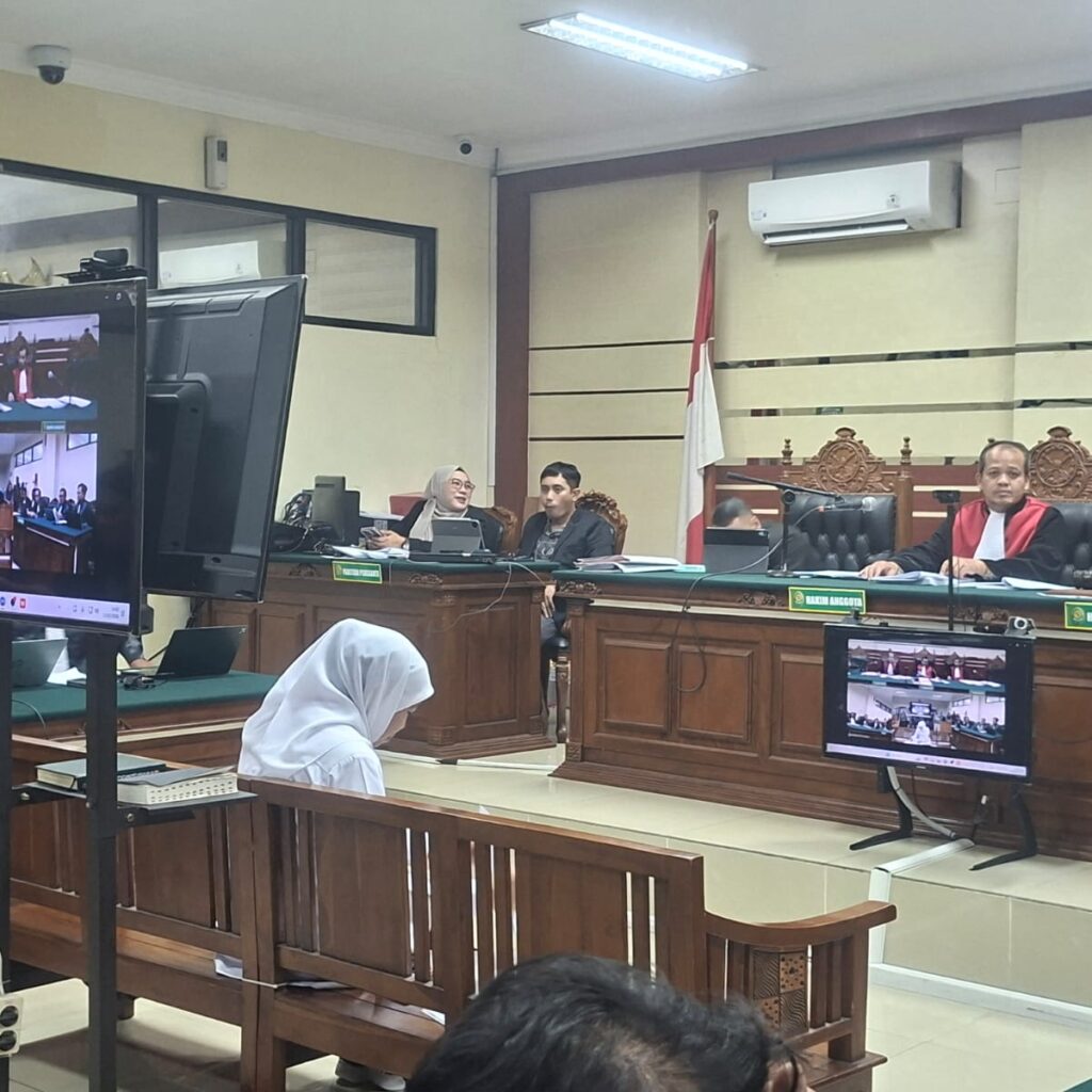 Sidang Tipikor, Gubernur Bantah Lugas Tudingan Fee Ijon Hibah DPRD Jatim