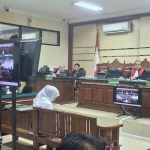 Sidang Tipikor, Gubernur Bantah Lugas Tudingan Fee Ijon Hibah DPRD Jatim