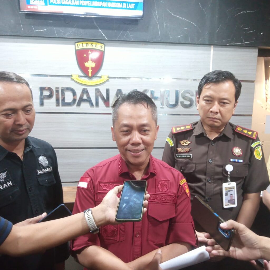 Kejati Jatim Hentikan kasus Guru GTT Usai Uang Rp118 Juta Dikembalikan