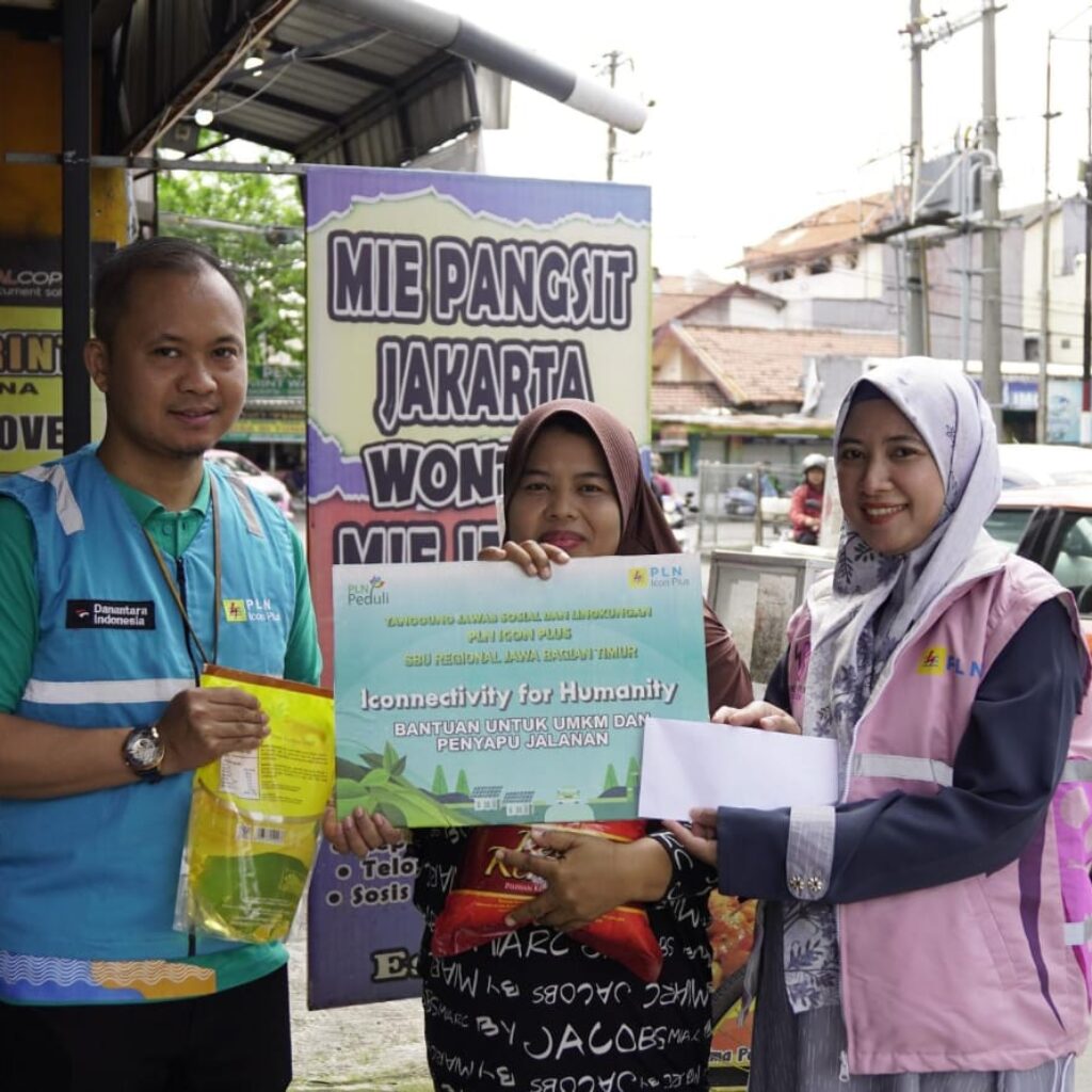 PLN Icon Plus Jatim Dorong Inklusi Sosial Melalui Bantuan Bagi Komunitas Rentan di Surabaya