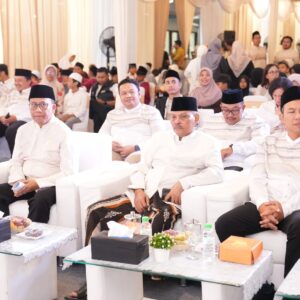 PLN Komplek Ketintang Gelar Safari Ramadhan, Hadirkan Edukasi