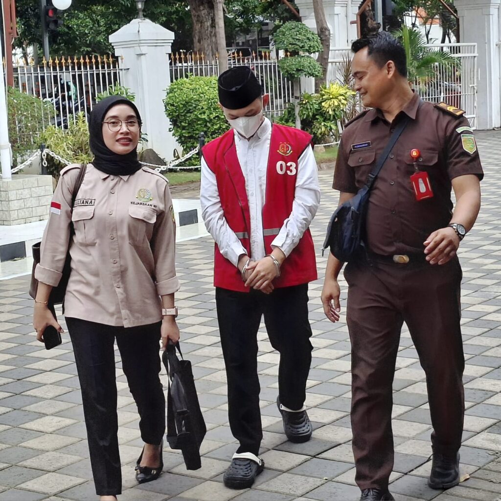 Hamili Pacar Tiga Kali hingga Aborsi, Mahasiswa Universitas Negeri di Surabaya Dituntut 3 Tahun Penjara