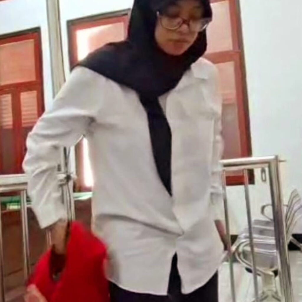 Sales Cat Gelapkan Uang Tagihan Rp36,6 Juta, Buat Nota dan Stempel Fiktif, Ana Susilowati Divonis 12 Bulan Penjara