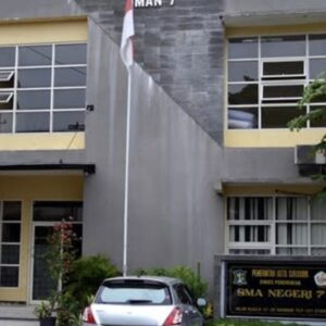 Diduga Sarat Rekayasa, Pergantian Ketua Komite SMAN 7 Surabaya Dipersoalkan Pengurus Lama
