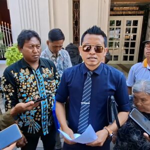 Trauma Berat, Nenek 80 Tahun Menangis Saat Video Pengusiran Paksa Diputar di Sidang
