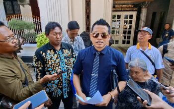 Trauma Berat, Nenek 80 Tahun Menangis Saat Video Pengusiran Paksa Diputar di Sidang