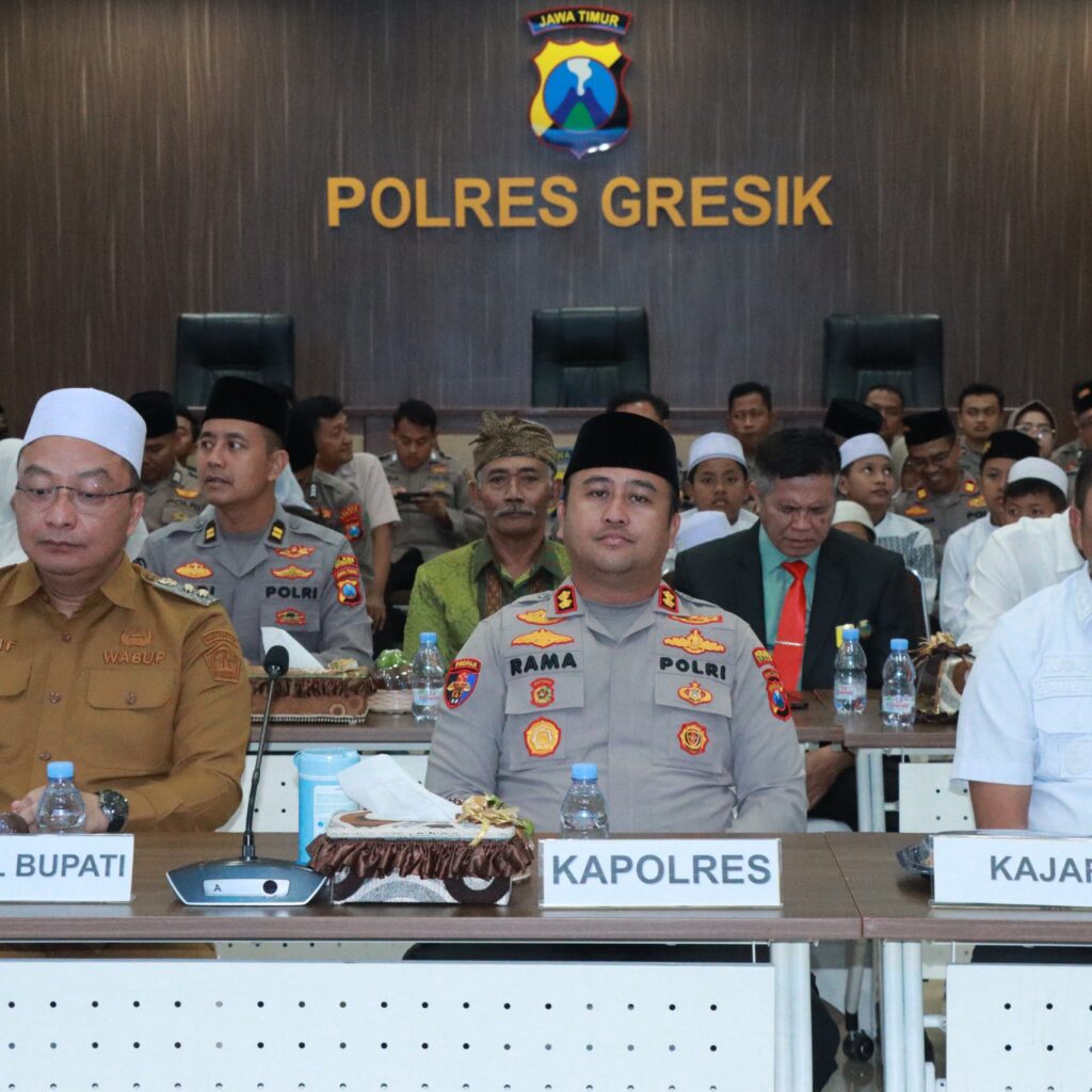 Polres Gresik Gelar Doa Bersama Lintas Agama Sambut Hari Bhayangkara ke-80, Perkuat Sinergitas dan Kerukunan