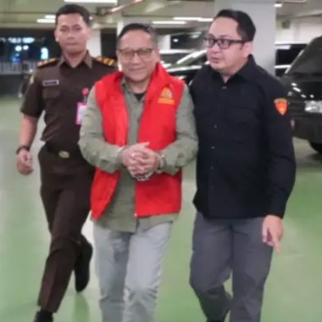 Eks Dirut Kebun Binatang Surabaya Ditahan Kejati Jatim, Diduga Korupsi Rp10,2 Miliar